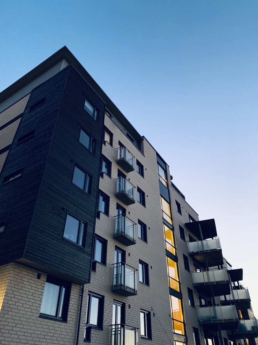 Modern lakóépület